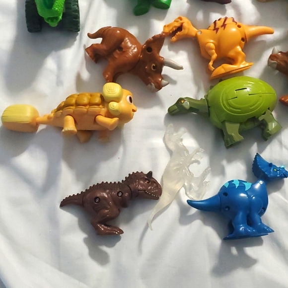 : 19pc mix lot of Pull Back Cars Dino Toy Dinosaur go cart Kids action figures - Picture 10 of 10
